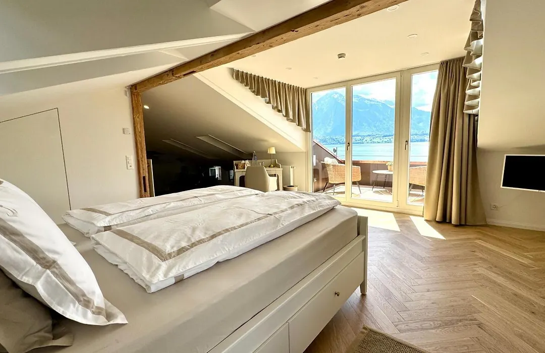 Boutique Hotel & Restaurant Niesenblick - Lakefront Rooms With Balcony On Lake Thun - Self Check In & Digitale Reception-1